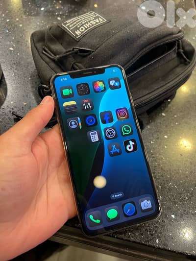 xs max