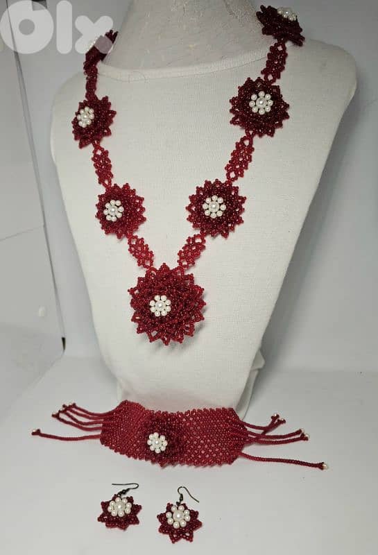 30$ 90s Vintage red chunky marble-style necklace & bracelet & earrings 1