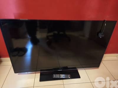 SAMSUNG TV