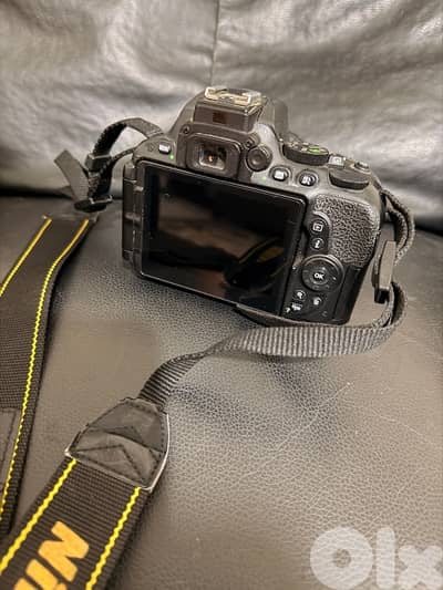 Nikon used like new