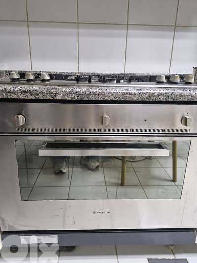 Oven Ariston and gaz stove
