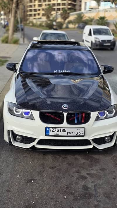 BMW E90  2011