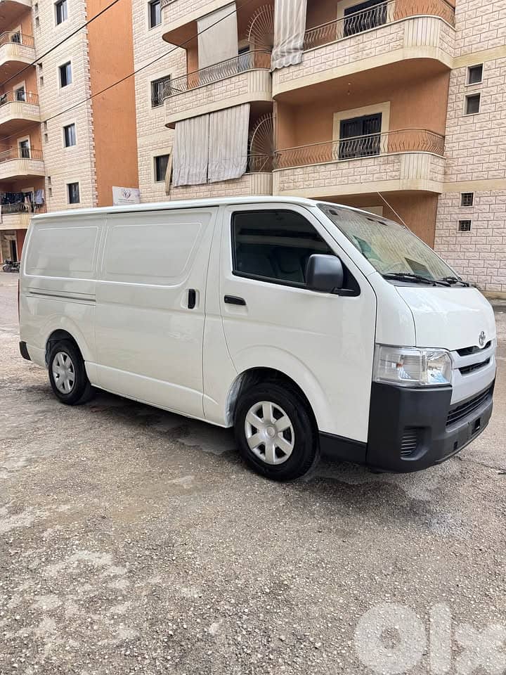 Toyota Hiace 2017 7