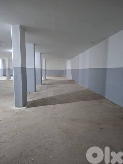 Spacious warehouse for rent in prime location in Jdeideh.