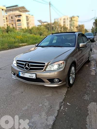 Mercedes-Benz C-Class 2010