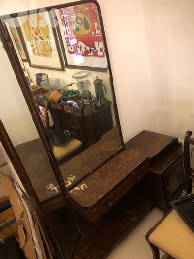 Antique chiffonnier from 1911.