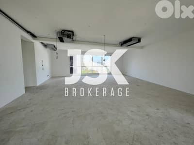 L20957 - Office With Amazing View For Rent in Achrafieh, Lycée