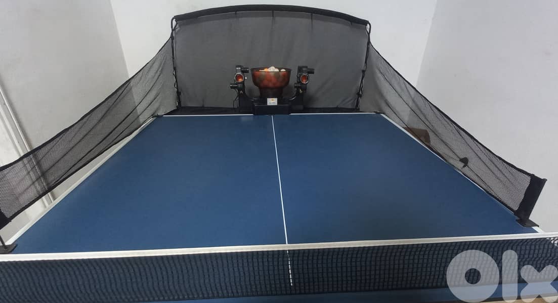 Ping pong robot + table + ball catcher net 1
