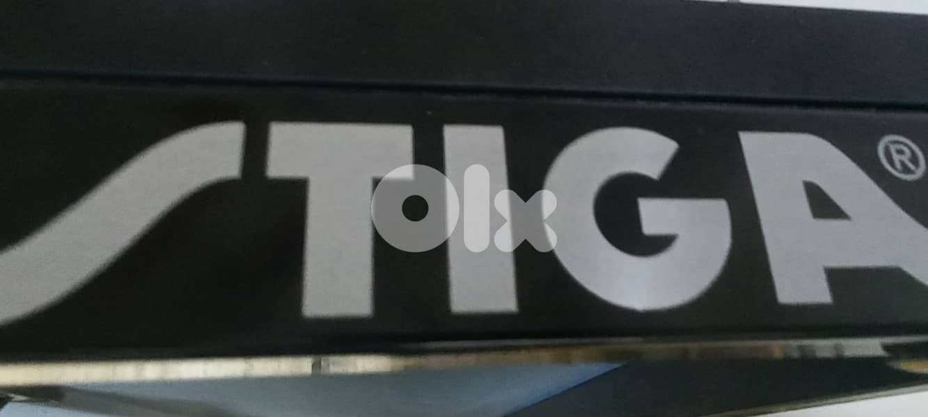 Ping pong robot + table + ball catcher net 3