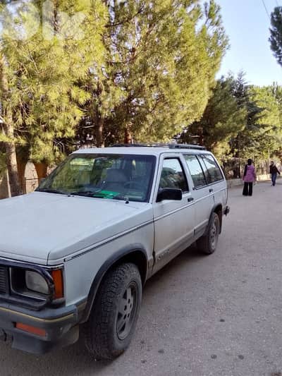 جي ام سي جيمي 1993