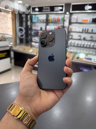 IPHONE 15 PRO 256GB USED