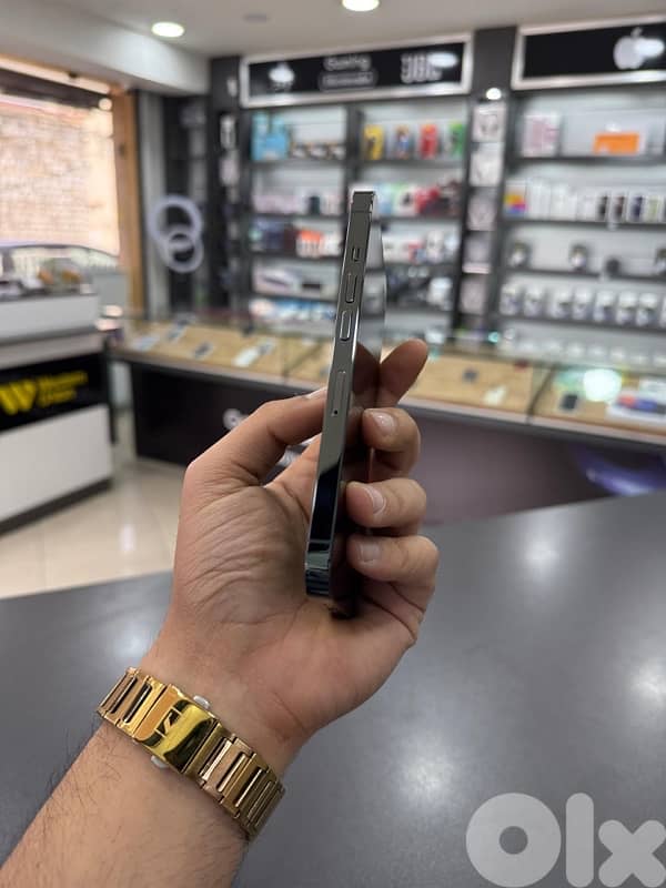 IPHONE 13 PRO 512Gb GREEN 1