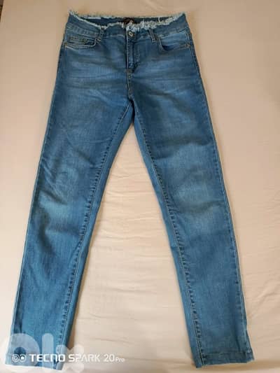 جينز أزرق غامق L