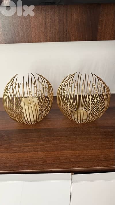 set of 2 candle holders