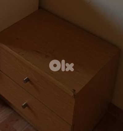 تخت مجوز مع فرشه وكومندين