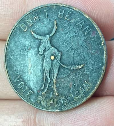 ميدالية اميركي دعاية للحزب الجمهوري رمزه الفيل ضد الديمقراطي رمز حمار