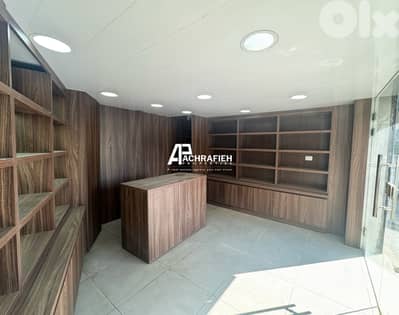 Shop with Mezzanine For Sale in Achrafieh