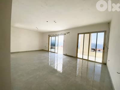 Spacious Apartment For Sale in Bolonia شقة واسعة للبيع في بولونيا