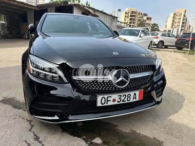 Mercedes-Benz   2019 C 300 4 Matic  very clean 60000 miles
