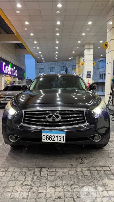 Infiniti Fx series 2012