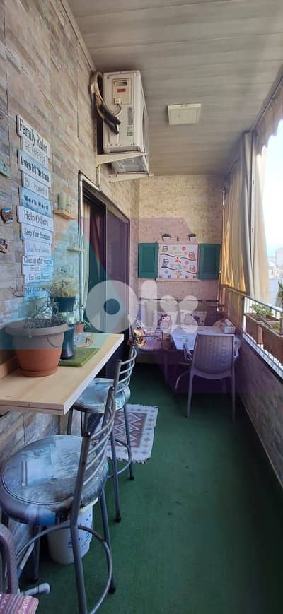 Renovated 2 bedroom apartment 4sale in Ain El Remmaneh - عين الرمانة