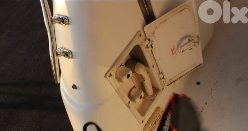 motor boat chaparral 2005 13