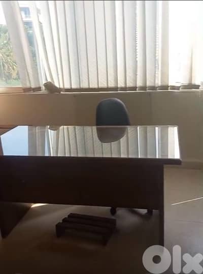 office for rent in Furn el chebbak furnished مكتب للاجار في فرن الشباك