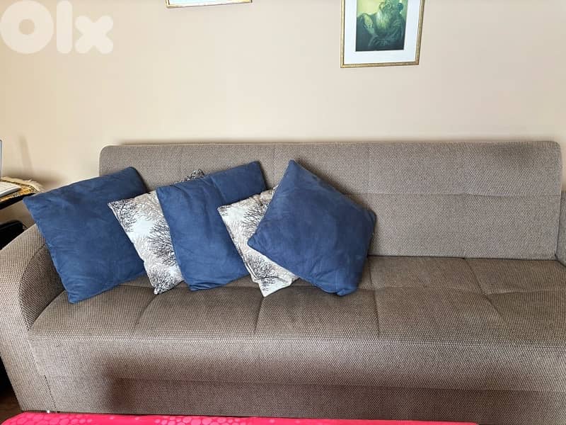 2 sofas for sitting room or saloon 4