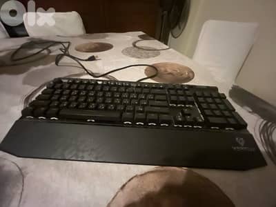 very good keyboard and mouce for your setup