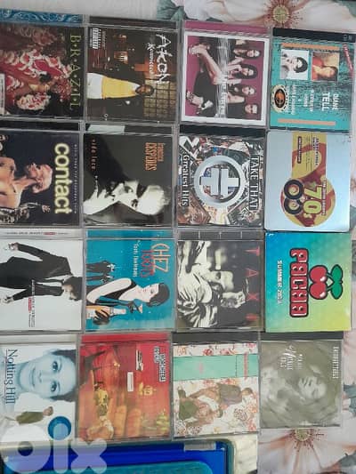 20 original cds b 8$.