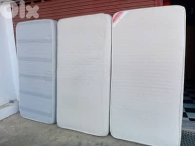 فرش عدد ٣ جيدين