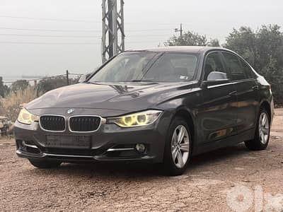 BMW 3-Series 320i 2012