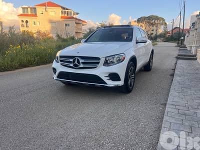 Mercedes-Benz GLC-Class 2018, super clean, full option.