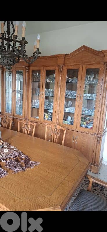 saloon and dinning room