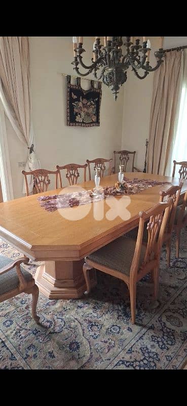 saloon and dinning room 1