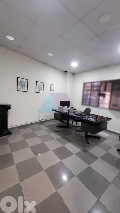 "Prime location" 100m2 office+550m2 depot 4sale in Mar Mkhayel-beirut