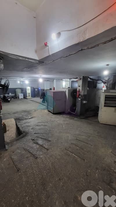 550m2 depot+100m2 office 4sale in "Mar Mikhael" - Beirut - مار مخايل