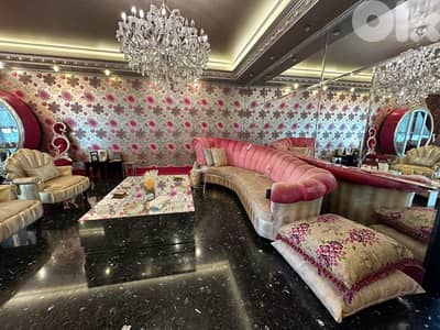 Luxurious Apartment for Rent in Rawche - Front Lineشقة فاخرة للإيجار Luxurious Apartment for Rent in Rawche - Front Lineشقة فاخرة للإيجار