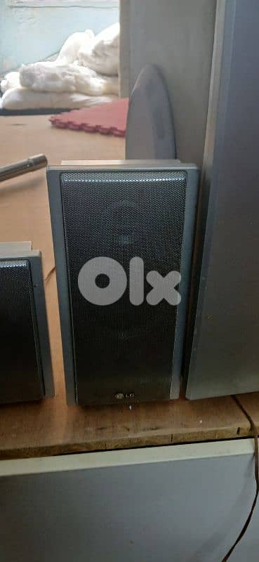 LG surround sound system 2