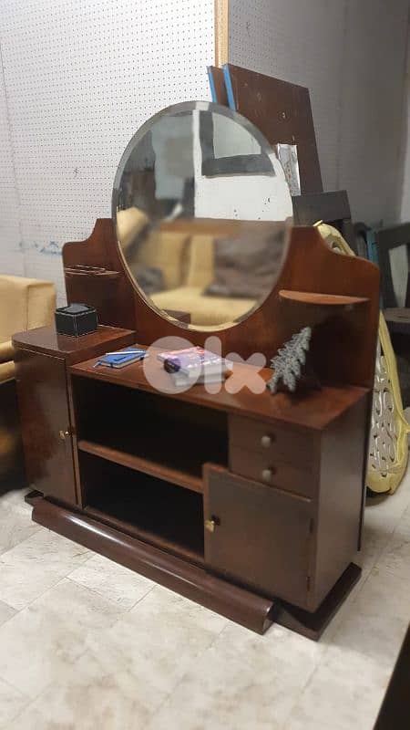 Art deco dressing table with mirror 1