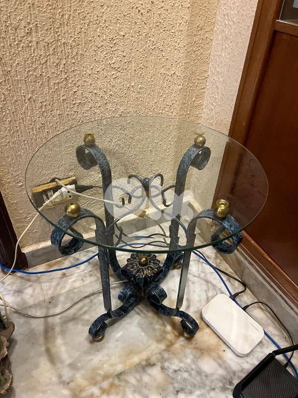 console table with mirror and round side table 4