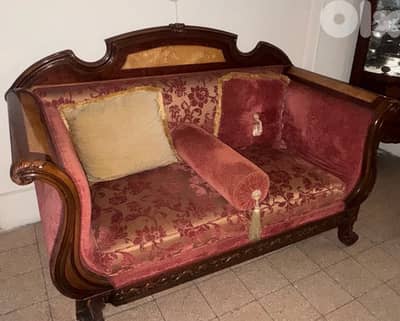 Vintage Living Room Set