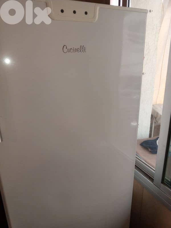 freezer used like new 2