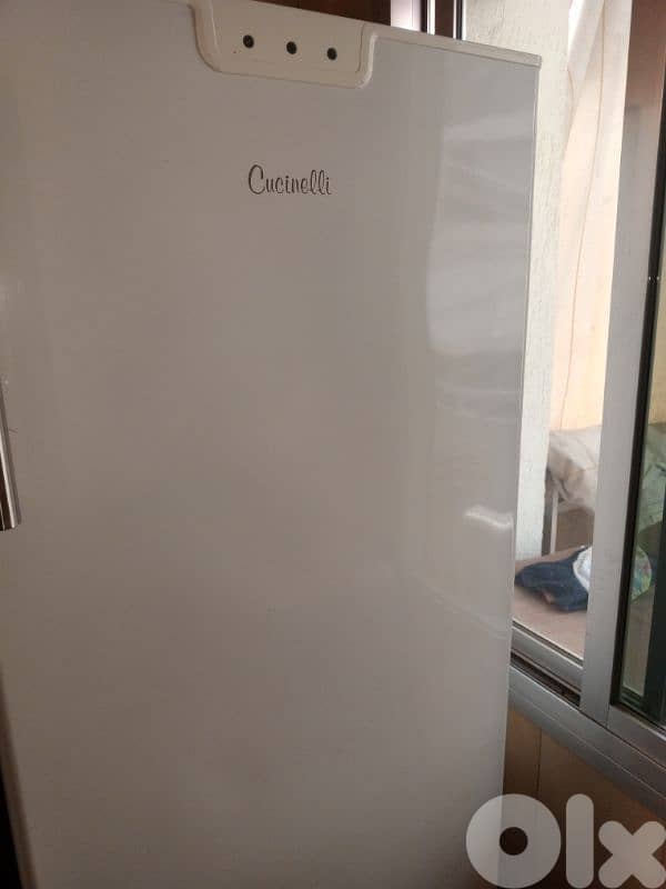 freezer used like new 3