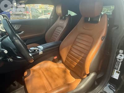 C300 COUPE AMG NIGHT PCKG 2018  clean carfax