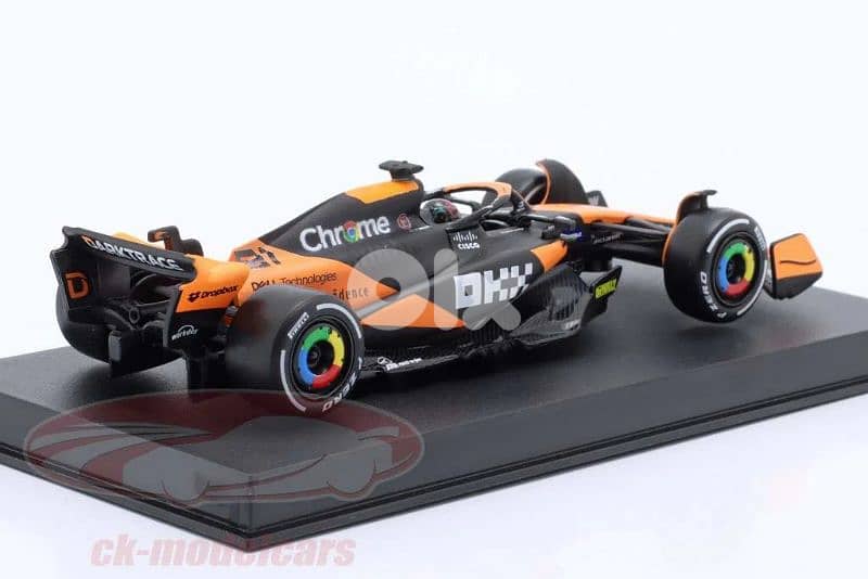 Oscar Piastri McLaren MCL38 diecast car model 1;43 3