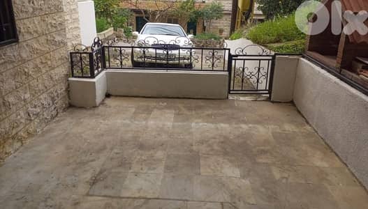 Apartment For Sale In Kornet El Hamra شقة للبيع في قرنة الحمرا