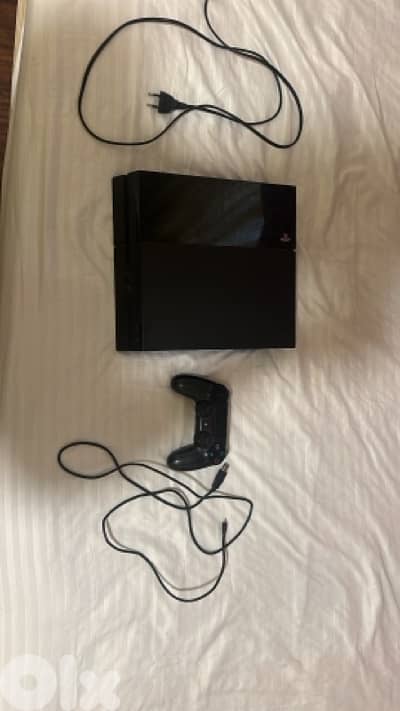 Ps4 used like new