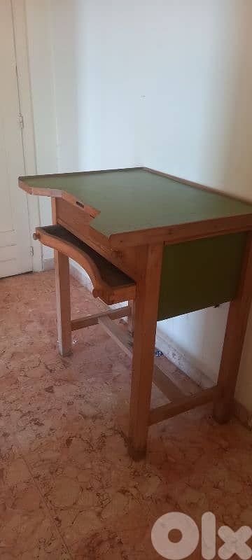 Jeweler’s Workbench / Jewelry Making Desk – Solid Wood Table 1