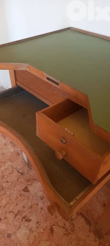 Jeweler’s Workbench / Jewelry Making Desk – Solid Wood Table 4